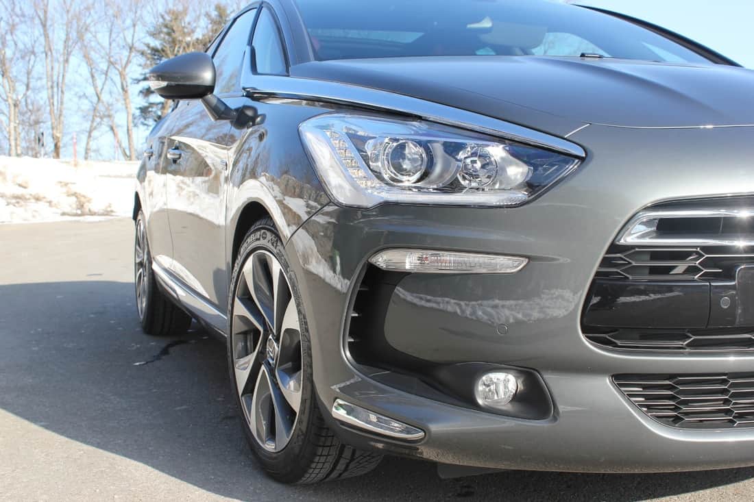 Citroen DS5 ہائبرڈ بیٹری